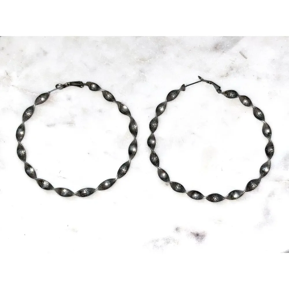 Vintage Silver Tone Twisted Hoop Earrings - Elegant and Stylish - Picture 2 of 5